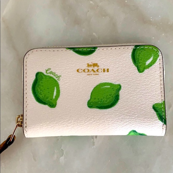 Coach Accessories - Brand new Coach card holder